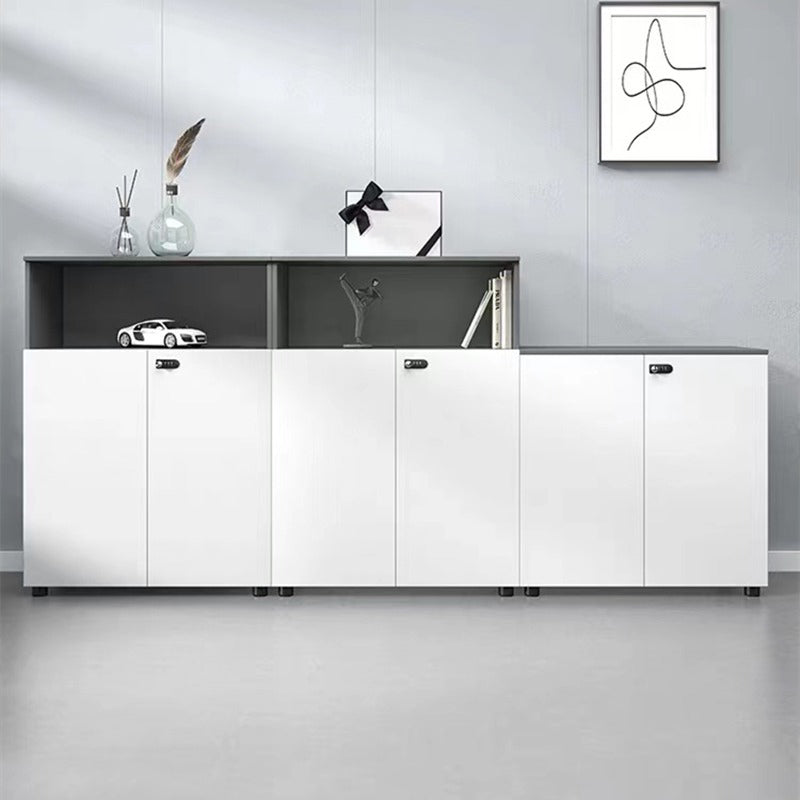 キャビネット|モダンなデザイン スタイリッシュ 機能性 アジャスター付き