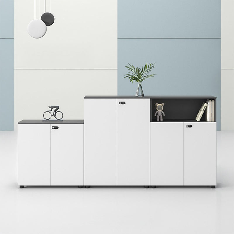 キャビネット|モダンなデザイン スタイリッシュ 機能性 アジャスター付き