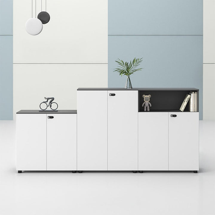 キャビネット|モダンなデザイン スタイリッシュ 機能性 アジャスター付き