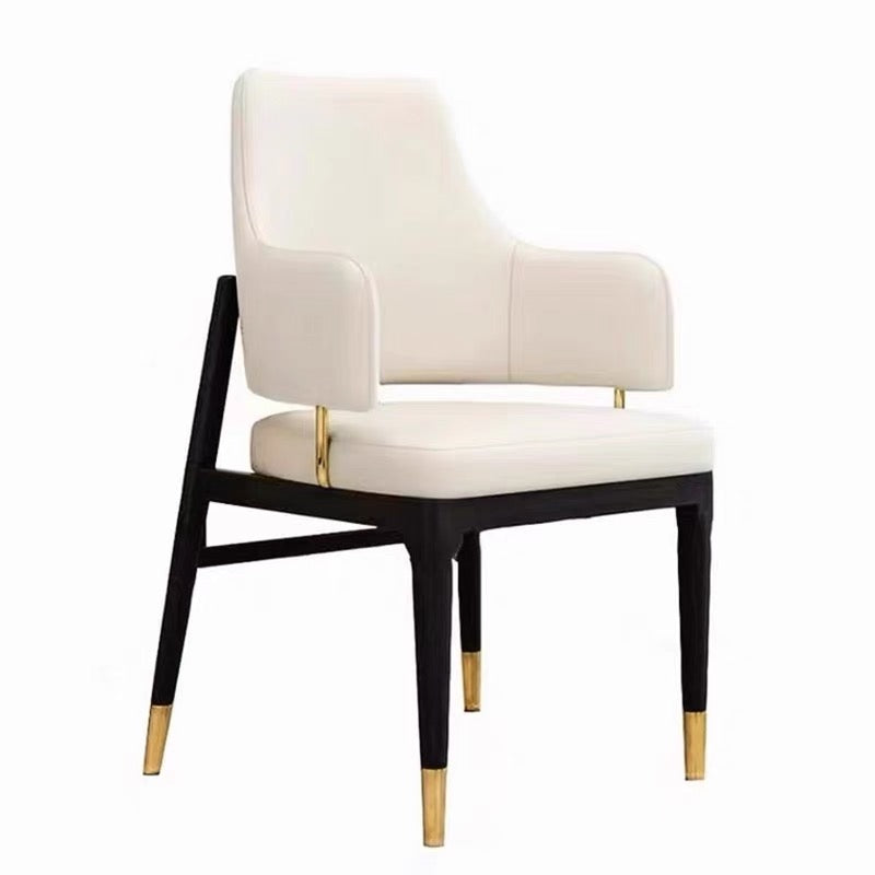 カフェテーブル・椅子|アルコーラ シンブルなデザイン コーヒーテーブル