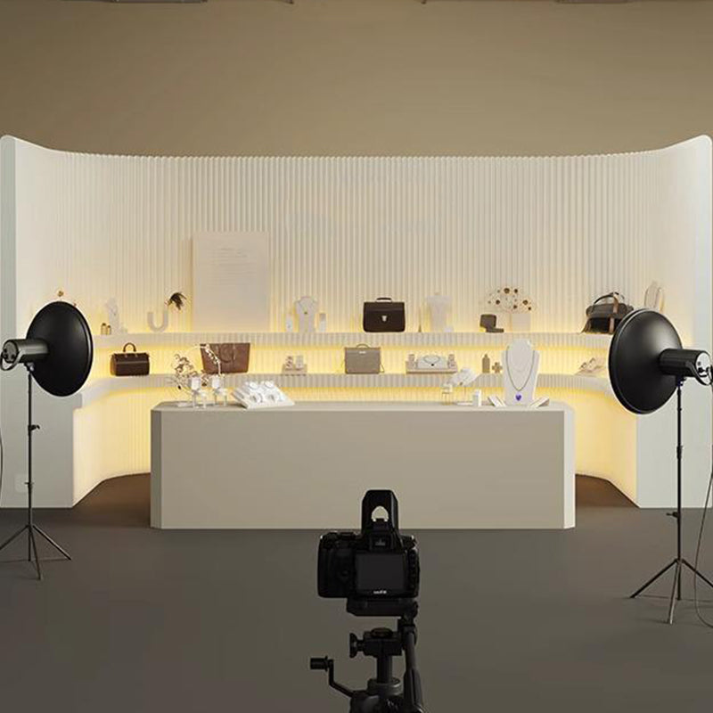 ディスプレイ・展示台|クラフト紙 光と影 アート感デザイン