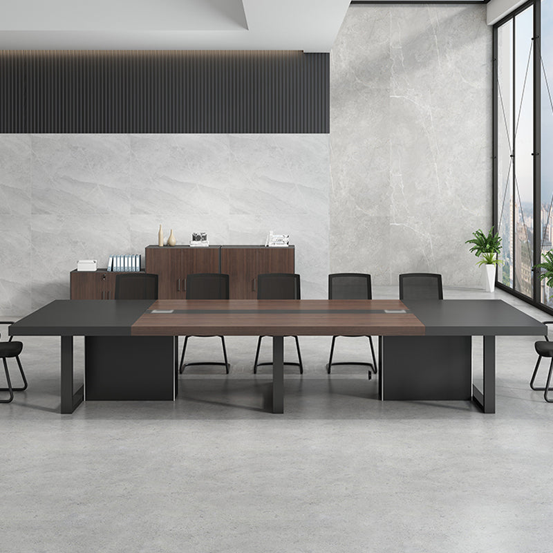 会議用テーブル・椅子|プロダクティヴィティ 高級感