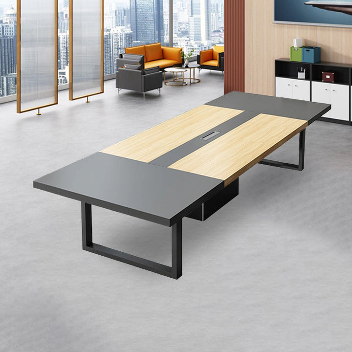 会議用テーブル・椅子|プロダクティヴィティ 高級感