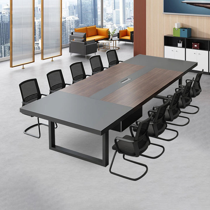 会議用テーブル・椅子|プロダクティヴィティ 高級感