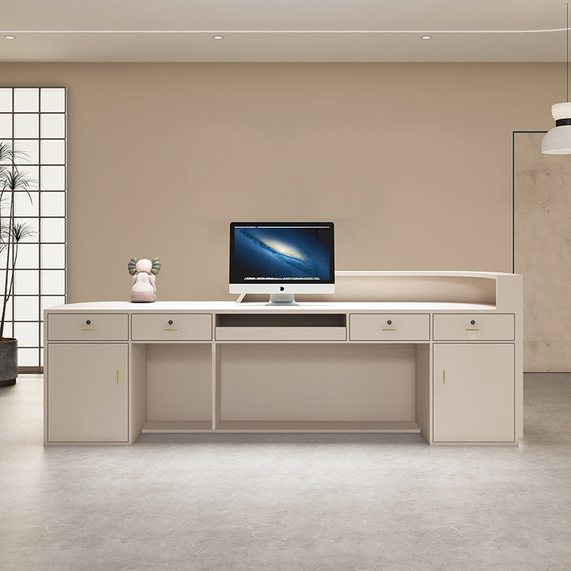 受付カウンター｜高級感 モダンデザイン L型