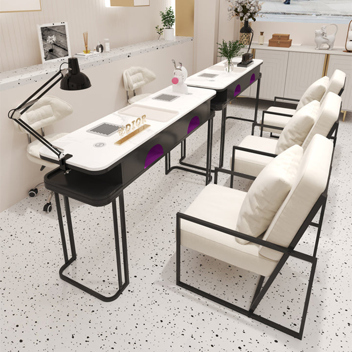 OFFINEO公式 | ネイルテーブル ルクスマーブル デザイン 選べる3色 サイズカスタマイズ可能なラグジュアリーマーブルネイルテーブルの展示イメージ